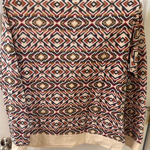Cinch Geometric Aztec Patterned Sweatshirt - Picture 3 of 3